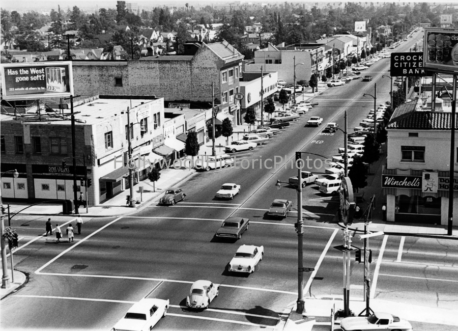 Larchmont and Beverly Blvd 1964 WM.jpg
